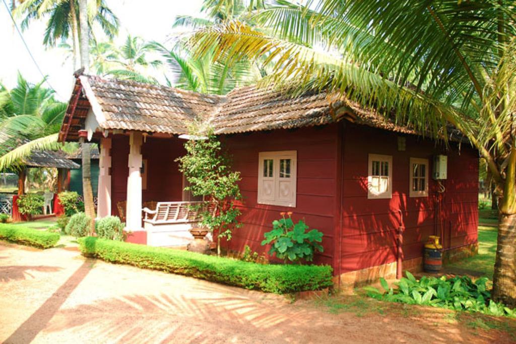 Pranav Beach Resort Kannur Eksteriør bilde